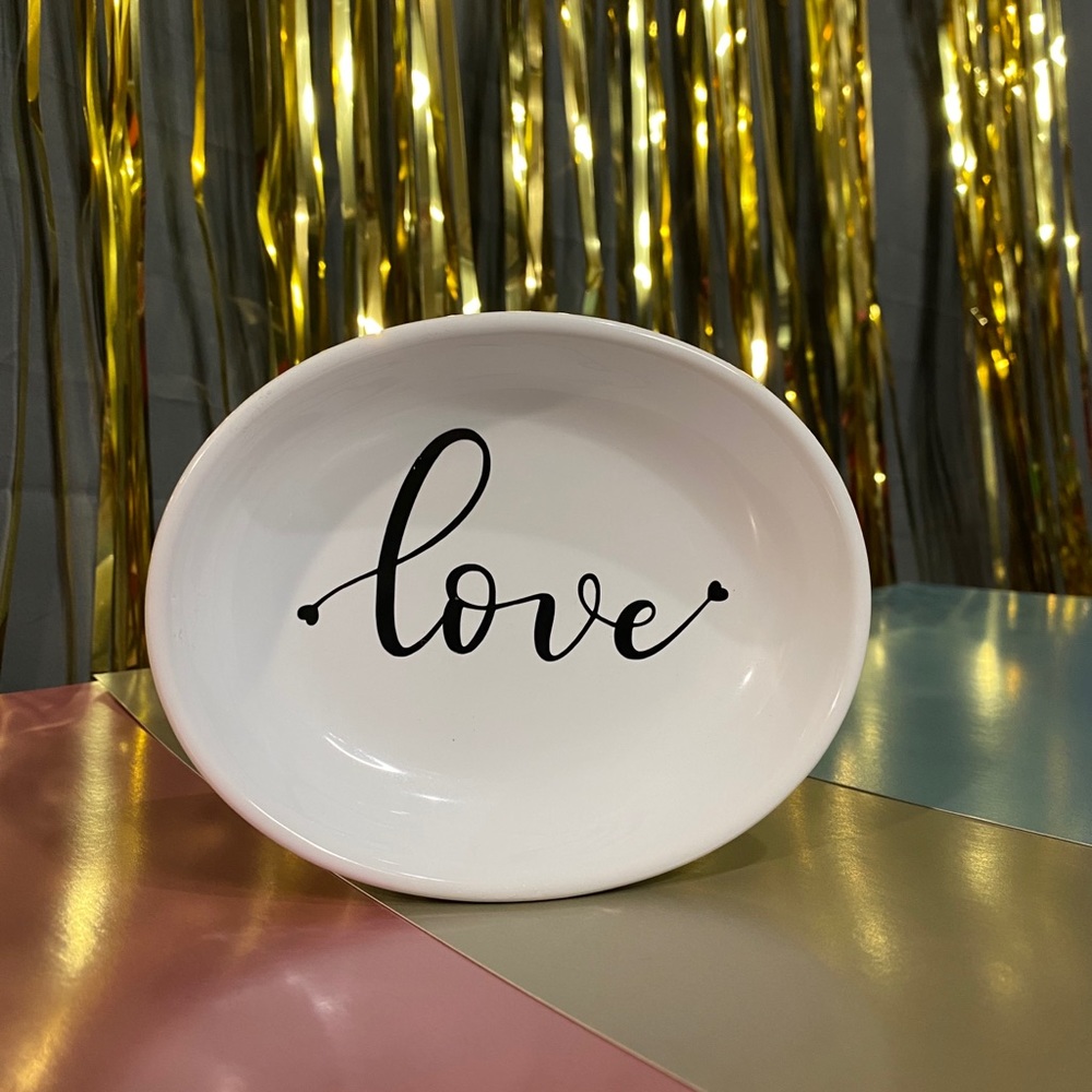 Custom jewelry dishes